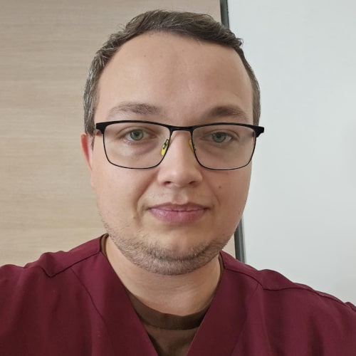 Sylwester Mysona - Infirmier et Secouriste Médical